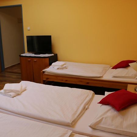 Penzion 4 Dvory Ceske Budejovice Extérieur photo